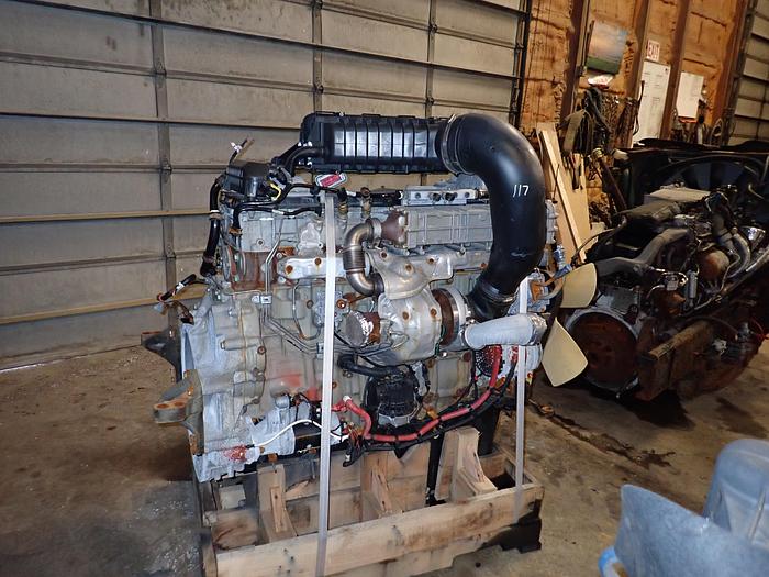 Used 2018 Detroit Diesel DD13 Truck Engine 525 HP