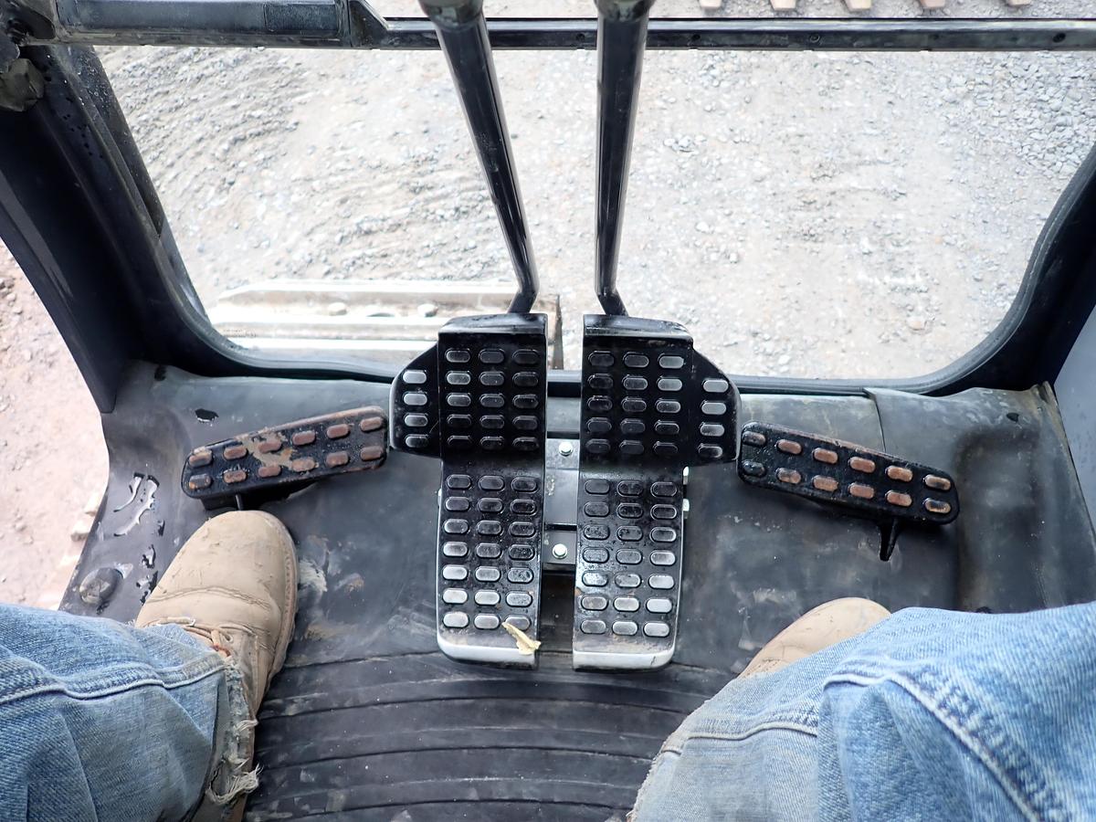 Used 2021 John Deere 870G LC Hydraulic Excavator MASS EXCAVATING BOOM