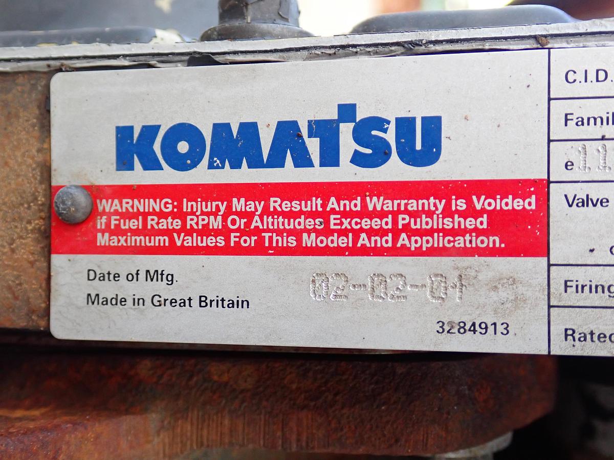 Used 2004 Komatsu SAA6D102E-2 PW220-7K Excavator