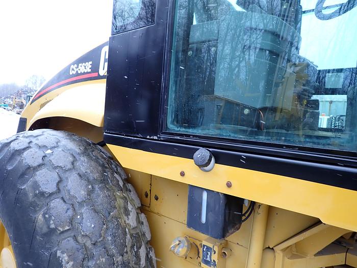 Used 2007 Caterpillar CS-563E Vibratory Compactor