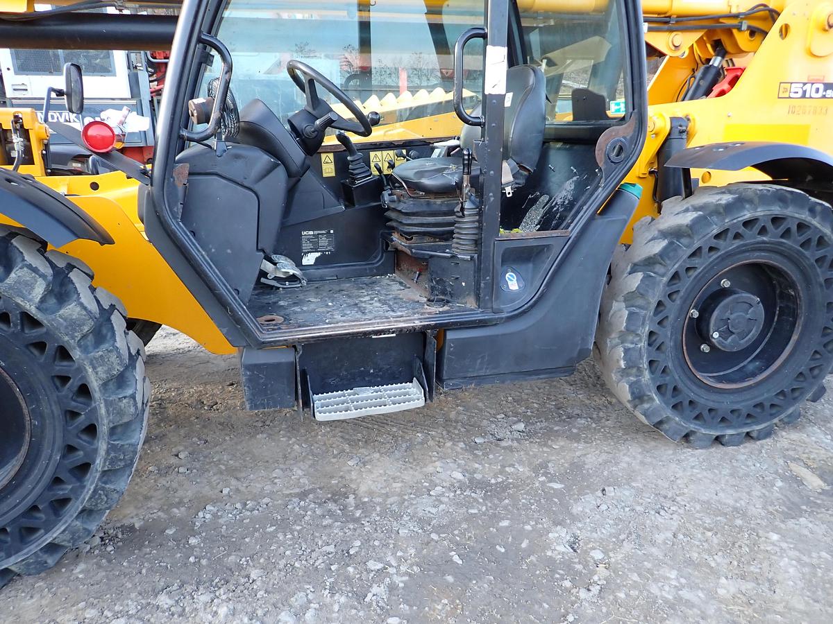 Used 2019 JCB 510-56 10K Telehandler 3200 HOURS