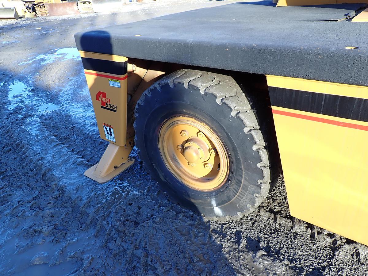 Used 1989 Broderson IC80-1D Carry Deck Crane