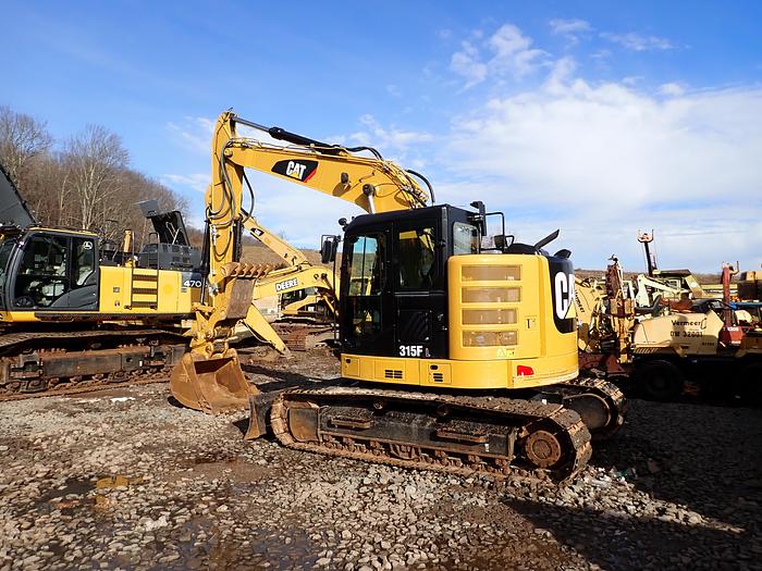 Used 2019 CAT 315F LCR