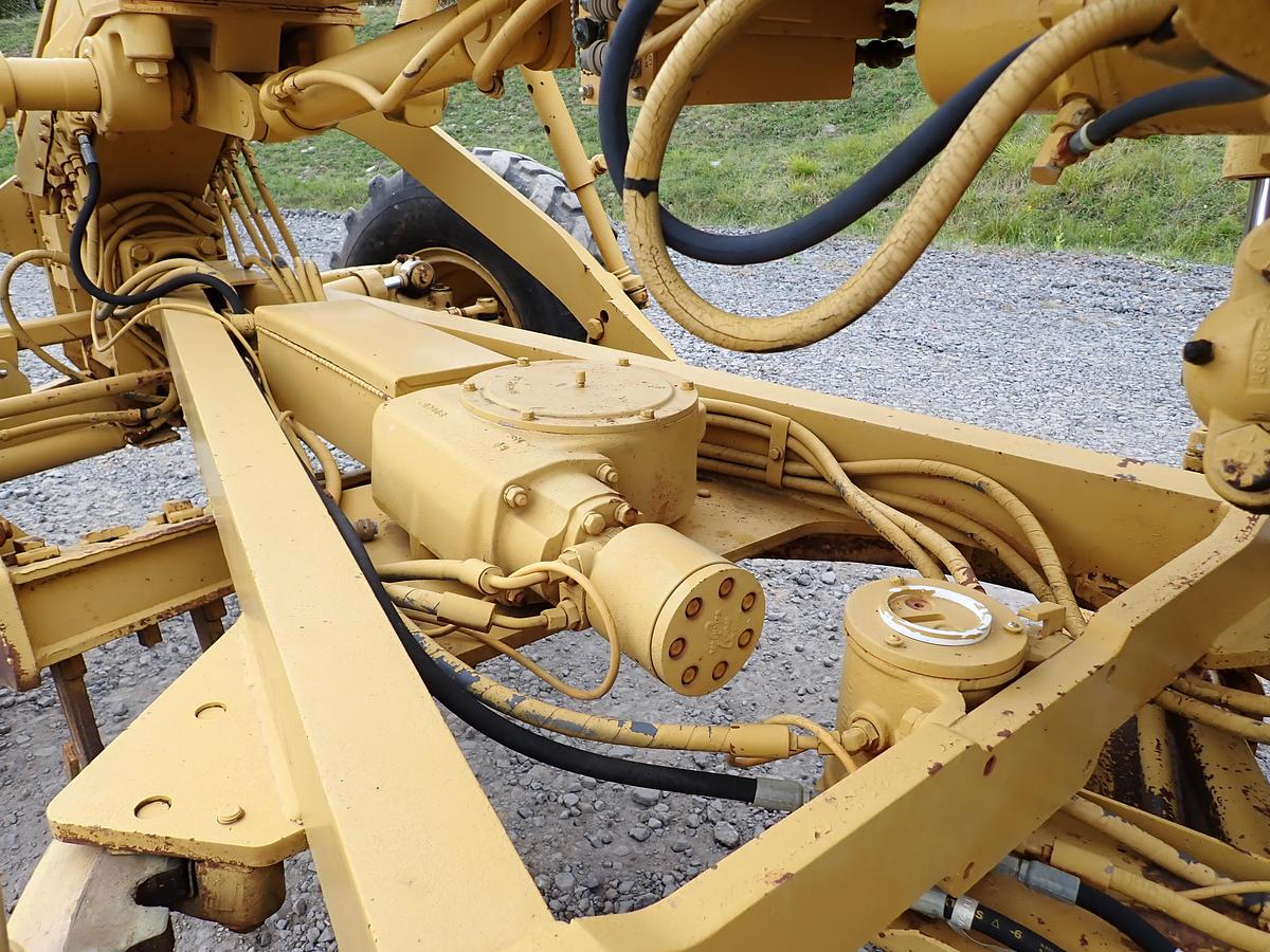 Used 1985 CAT 120G Motor Grader SUPER CLEAN