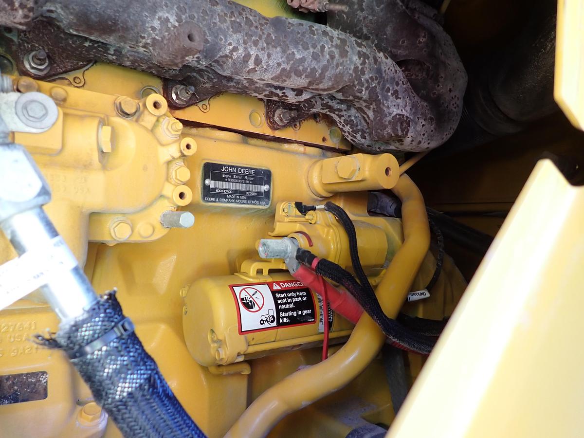 Used 2019 John Deere 744L Wheel Loader QUICK COUPLER!