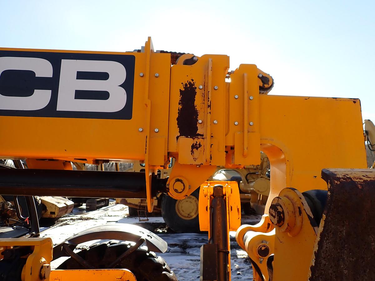 Used 2018 JCB 510-56 10K Telehandler