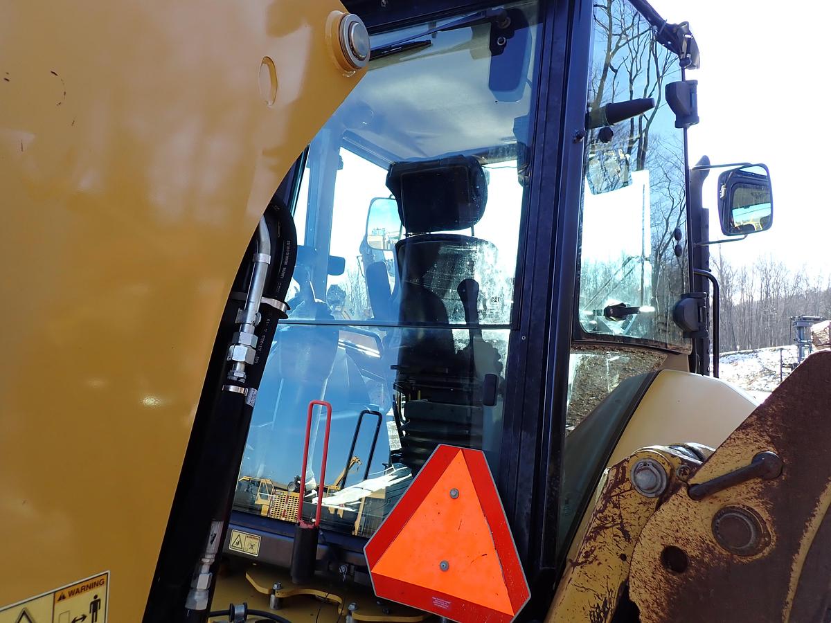 Used 2018 CAT 420F2 IT Loader Backhoe HYDRAULIC THUMB!