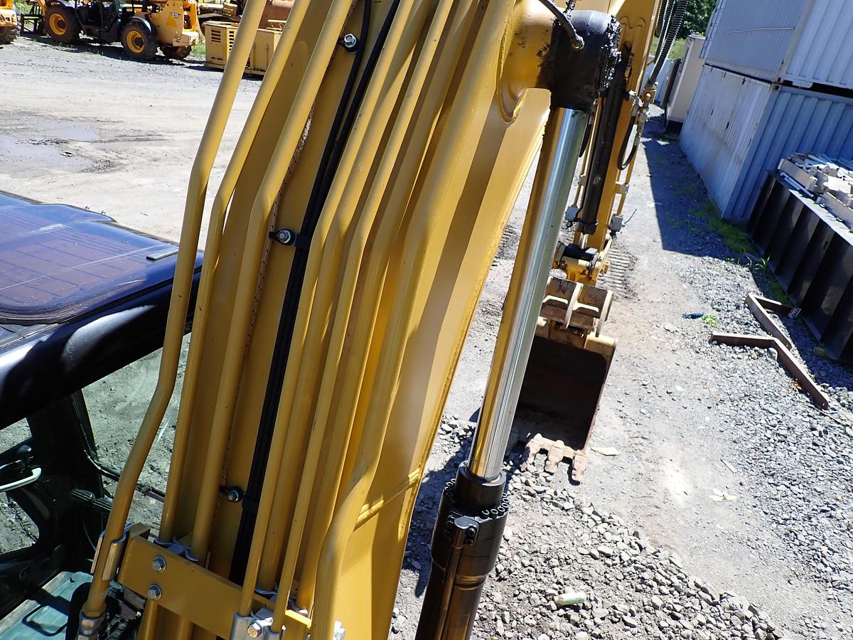 Used 2018 CAT 313FL GC Excavator HYDRAULIC THUMB