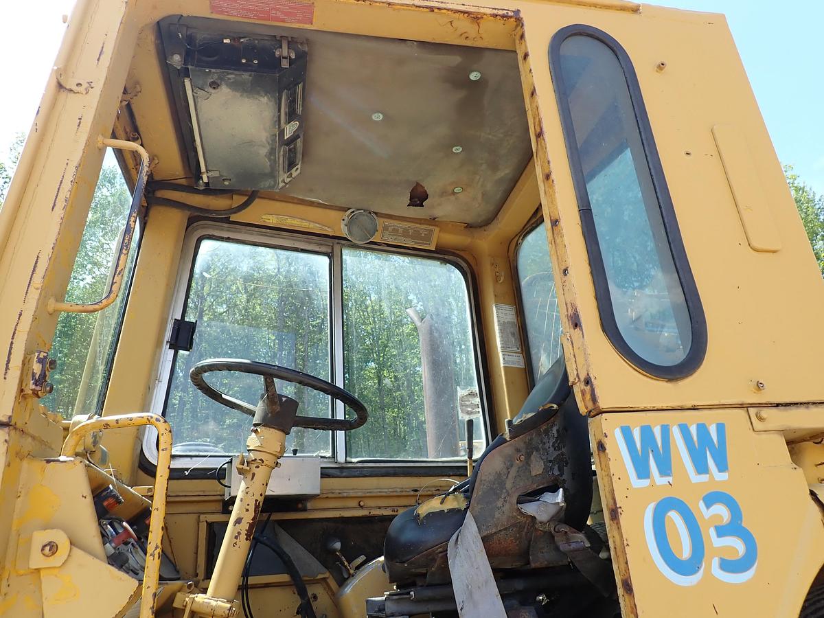 Used CAT 623B 8000 Gallon Water Wagon