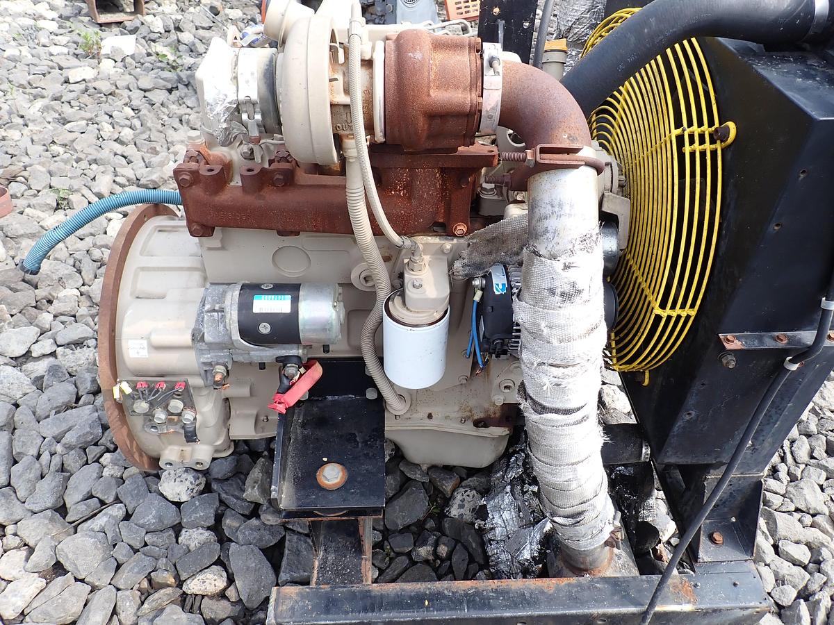 Used 2004 Cummins B3.9C 4BT Turbo Diesel Engine CPL 2808