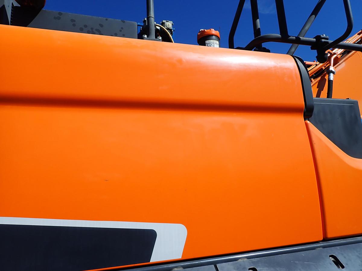 Used 2019 Doosan DX210WMH-5 Wheeled Excavator Material Handler