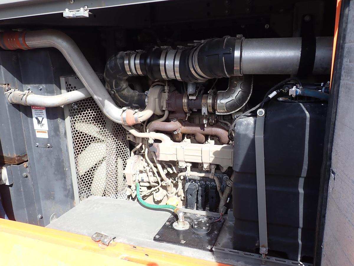 Used 2019 Sullivan Palatek D375PHJD4AF 375 CFM Air Compressor