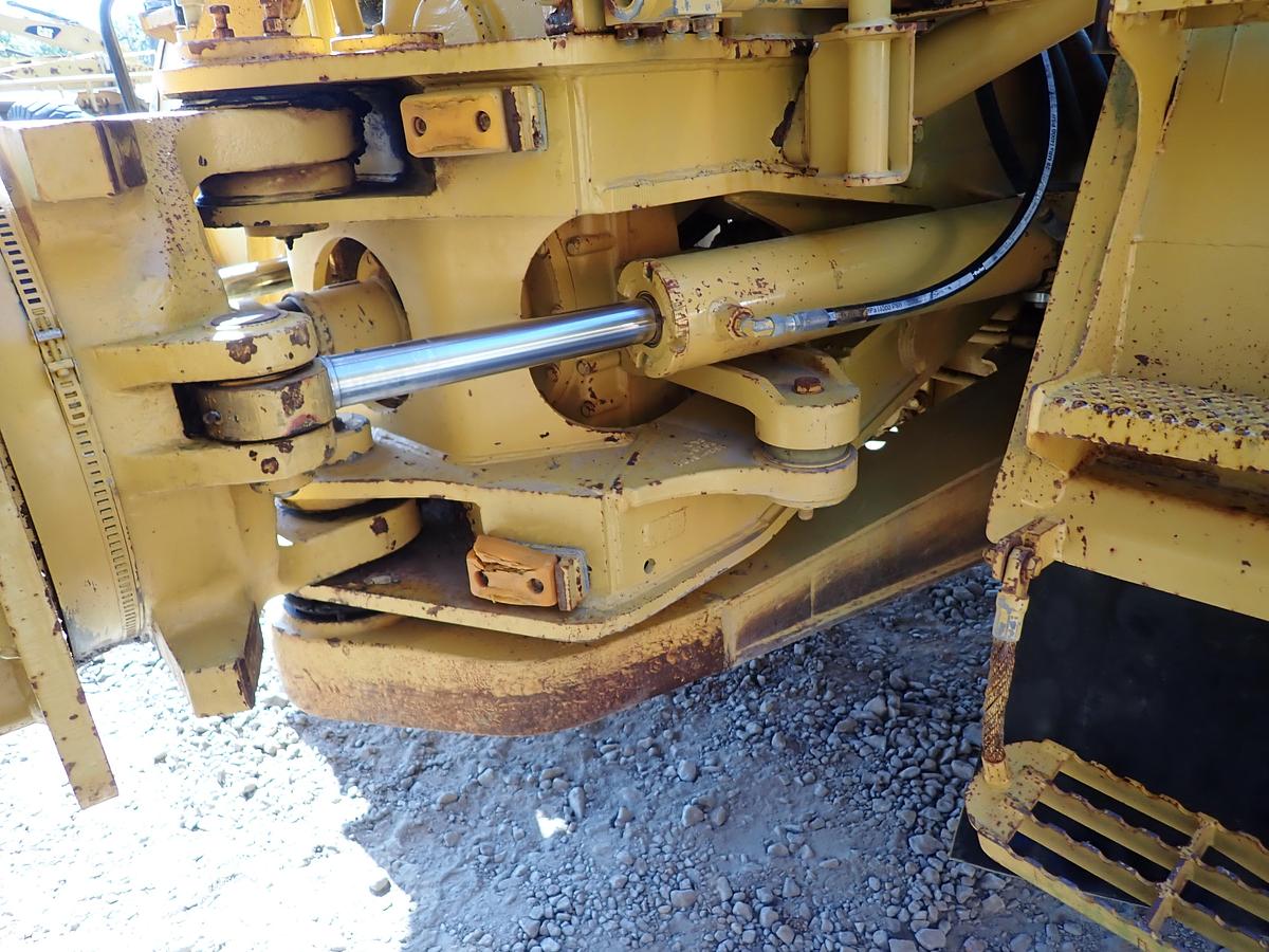 Used 2004 CAT 735 Articulated Haul Truck