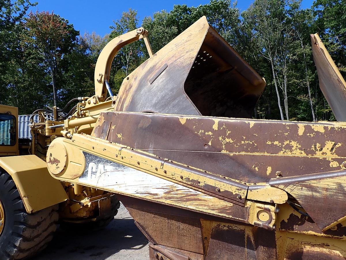 Used 2004 CAT 621G Motor Scraper