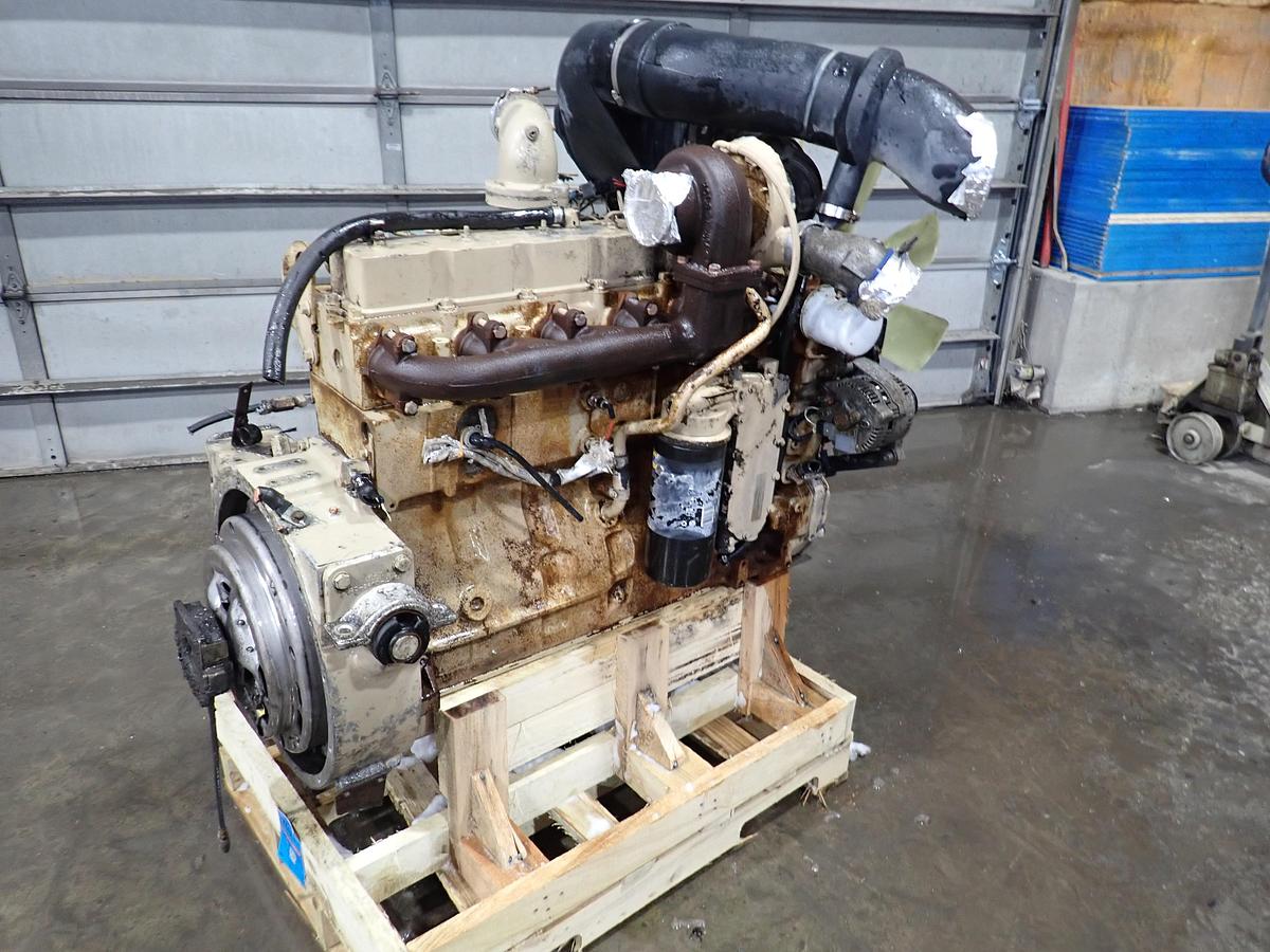 Used 2004 Cummins C8.3-300 Diesel Truck Engine CPL 2101