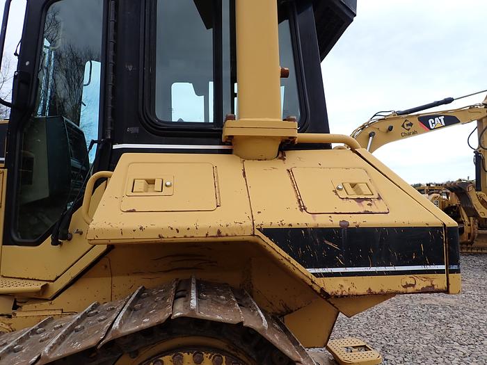 Used 2002 CAT D6M XL