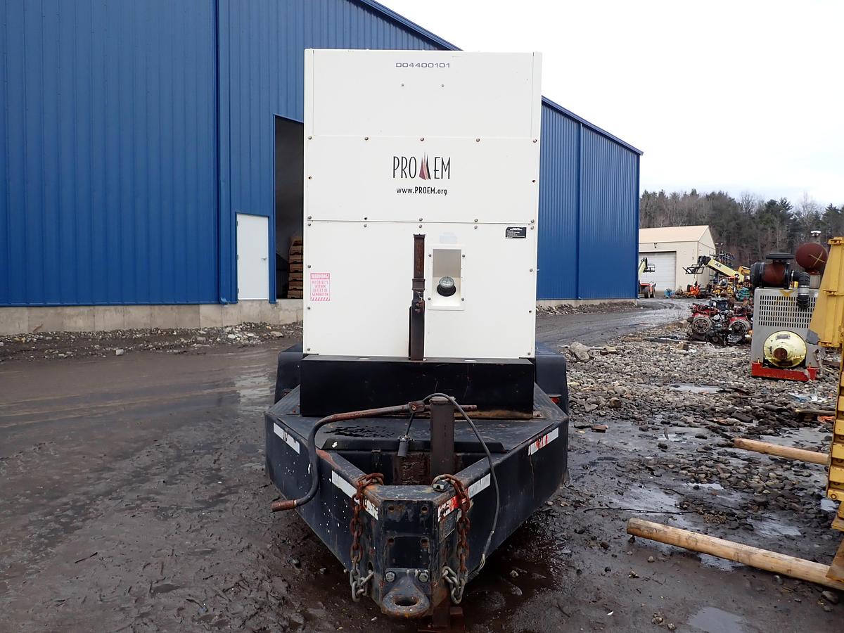 Used 2005 Multiquip DCA400SSV 320 KW Generator VOLVO DIESEL