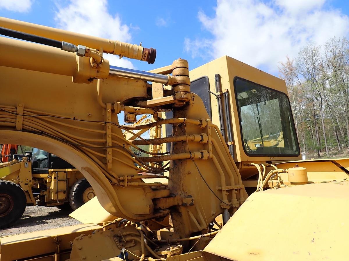 Used 1979 CAT 613B 5000 Gallon Water Wagon