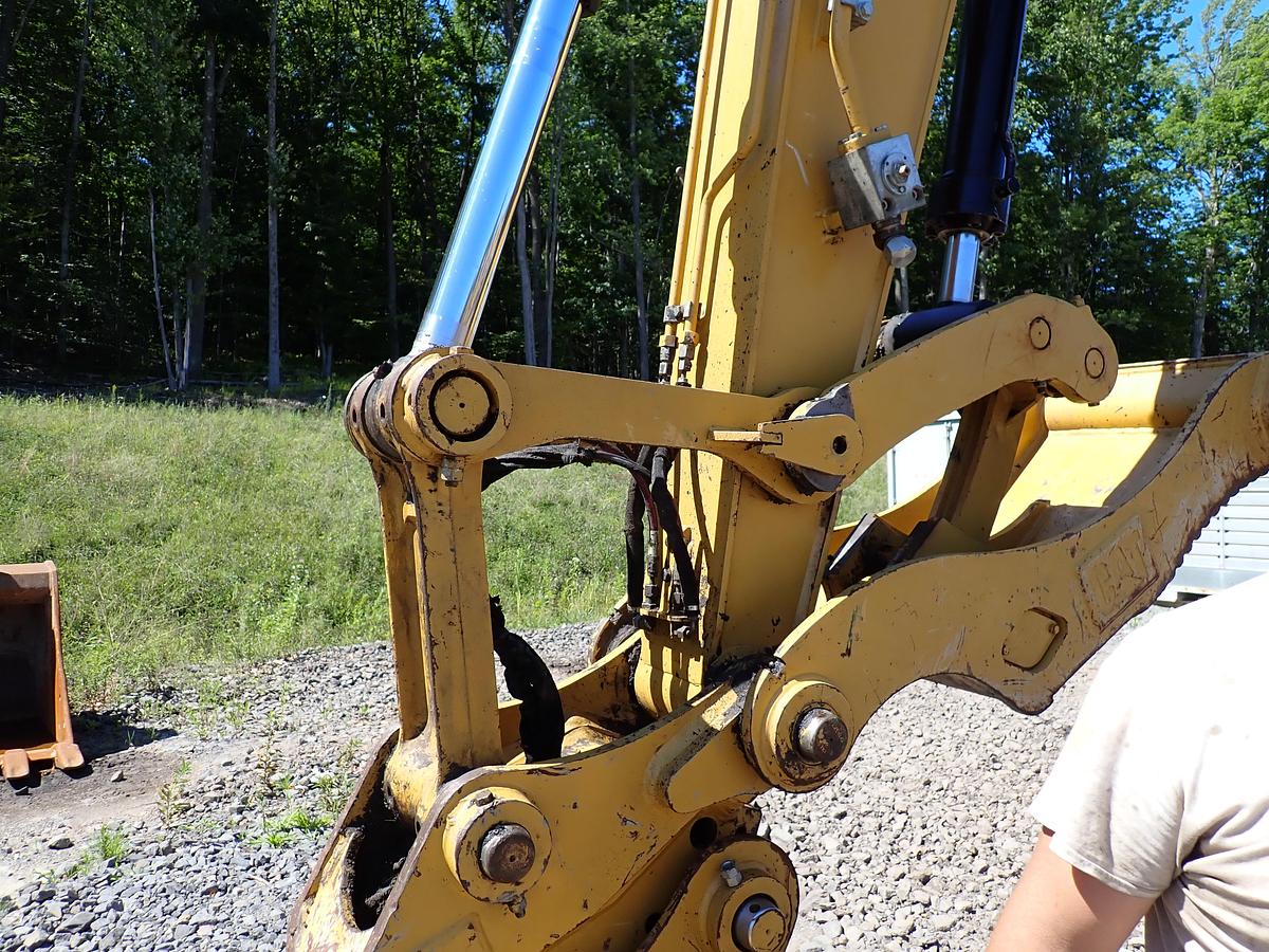 Used 2018 CAT 313FL GC Excavator HYDRAULIC THUMB