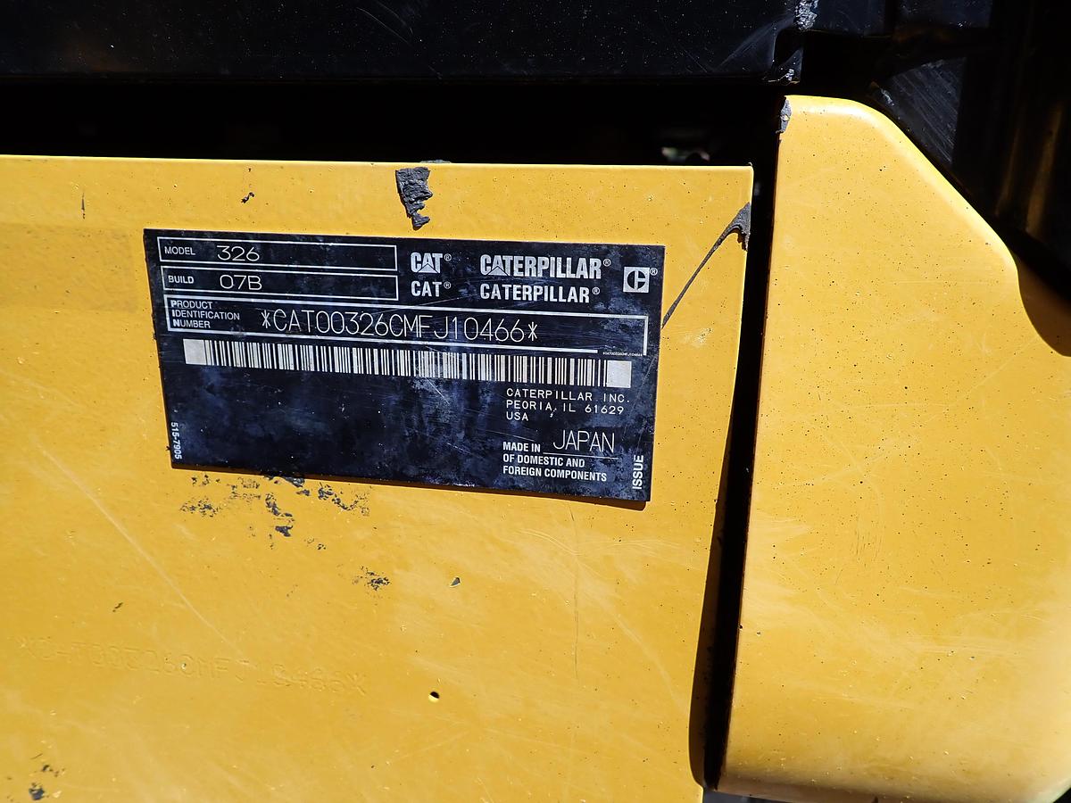 Used 2022 CAT 326