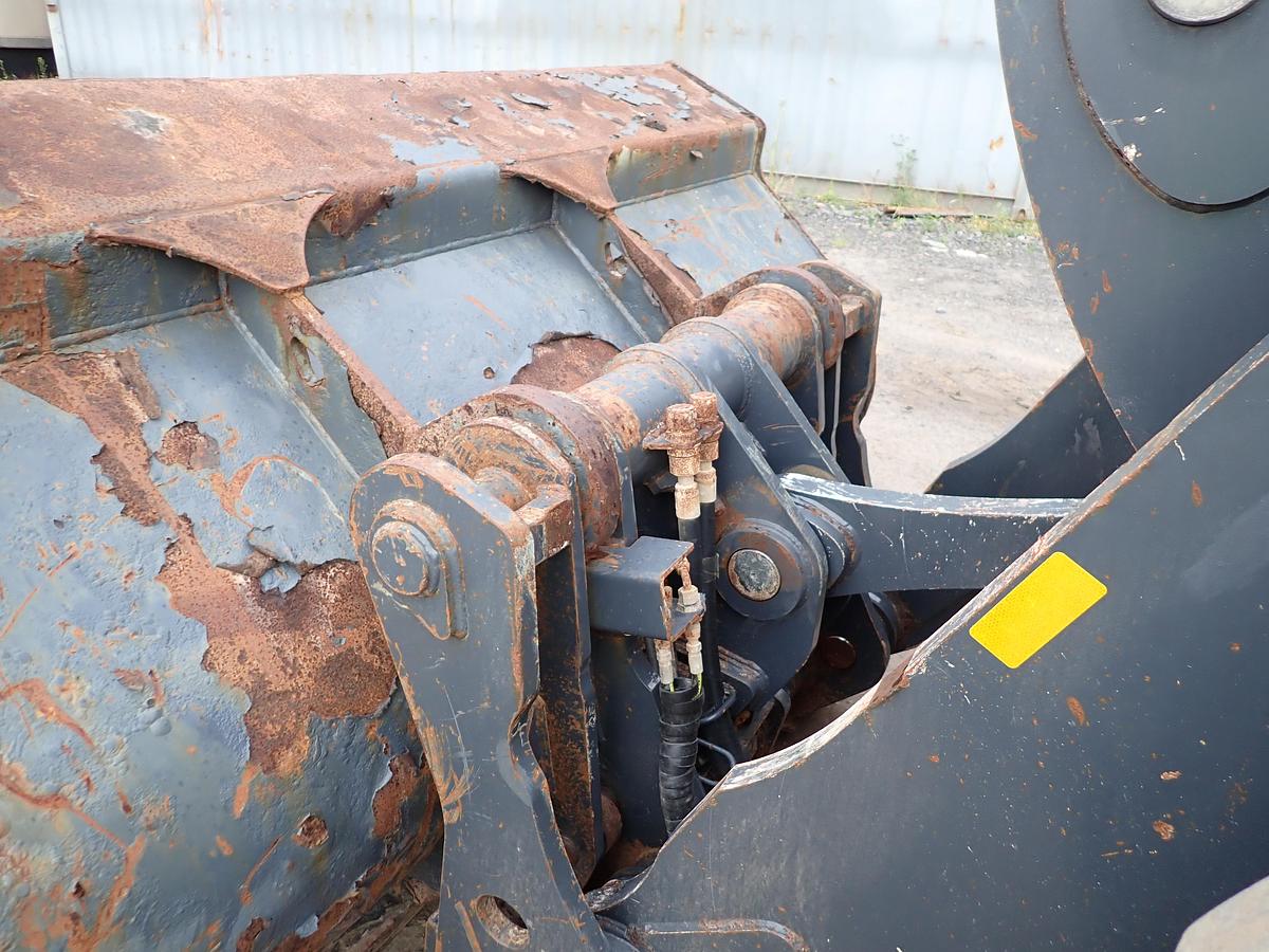 Used 2021 John Deere 724P Wheel Loader QUICK COUPLER