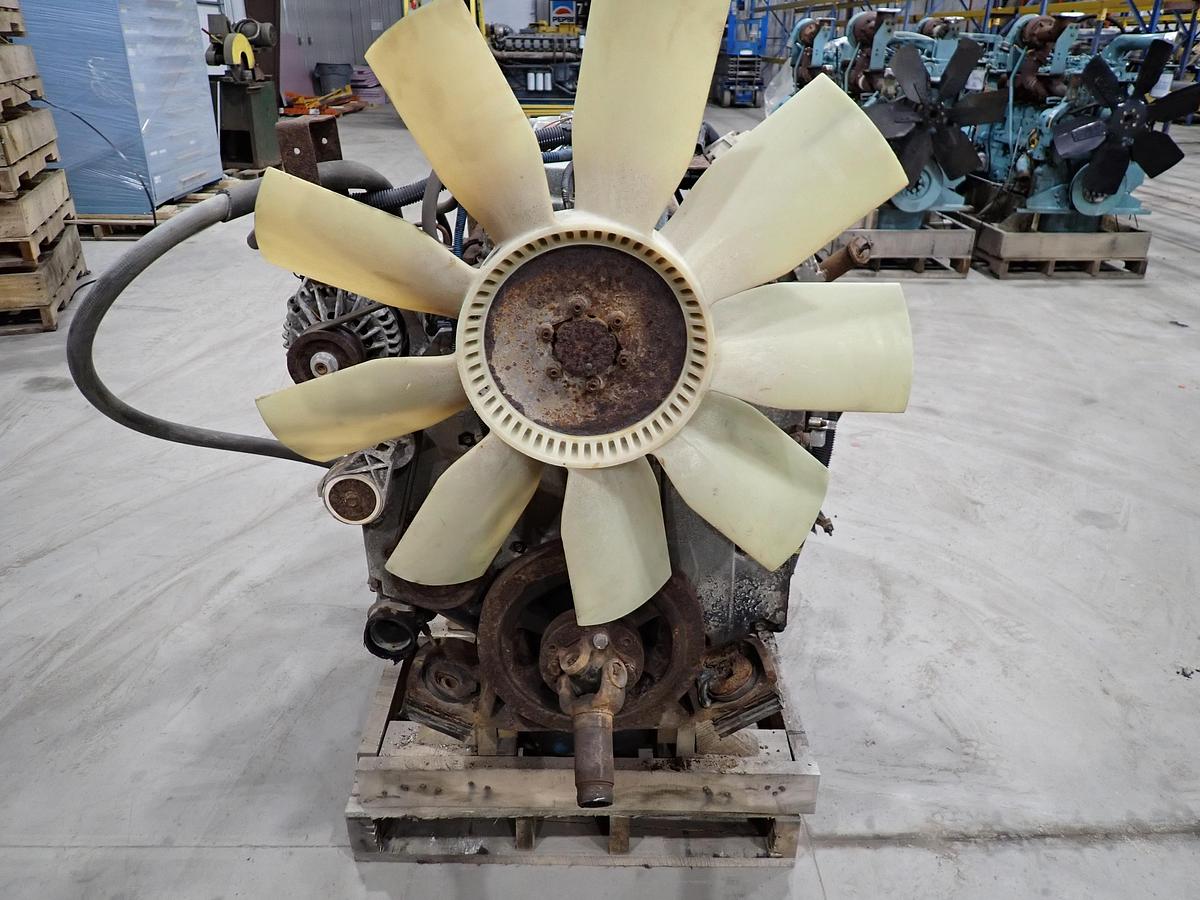Used 2000 International DT530E Truck Engine