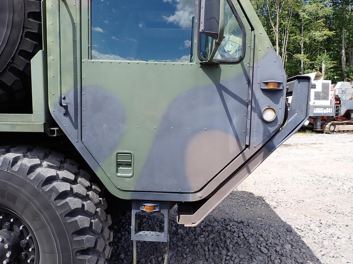 Used 1985 Oshkosh M985 8x8 HEMTT
