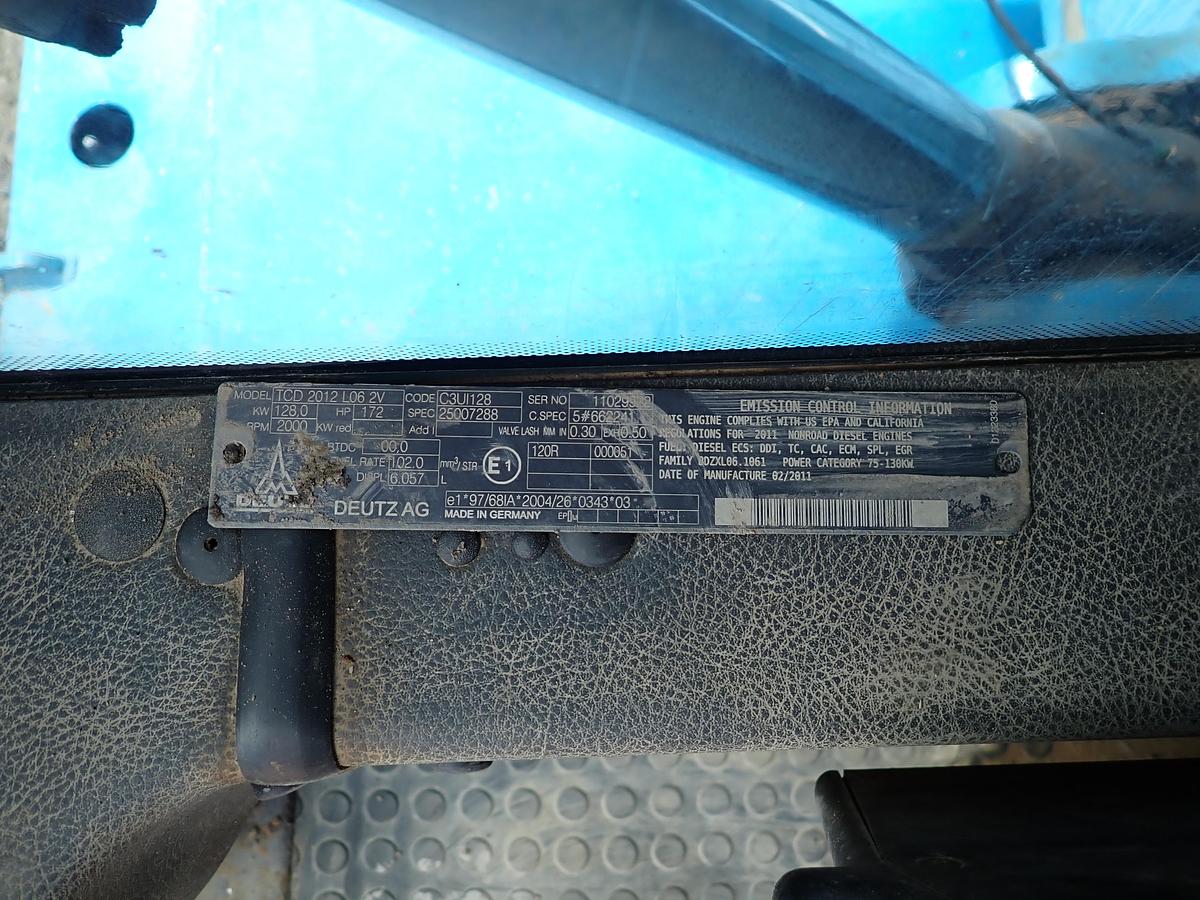 Used 2011 Fuchs MHL340 Wheeled Material Handler