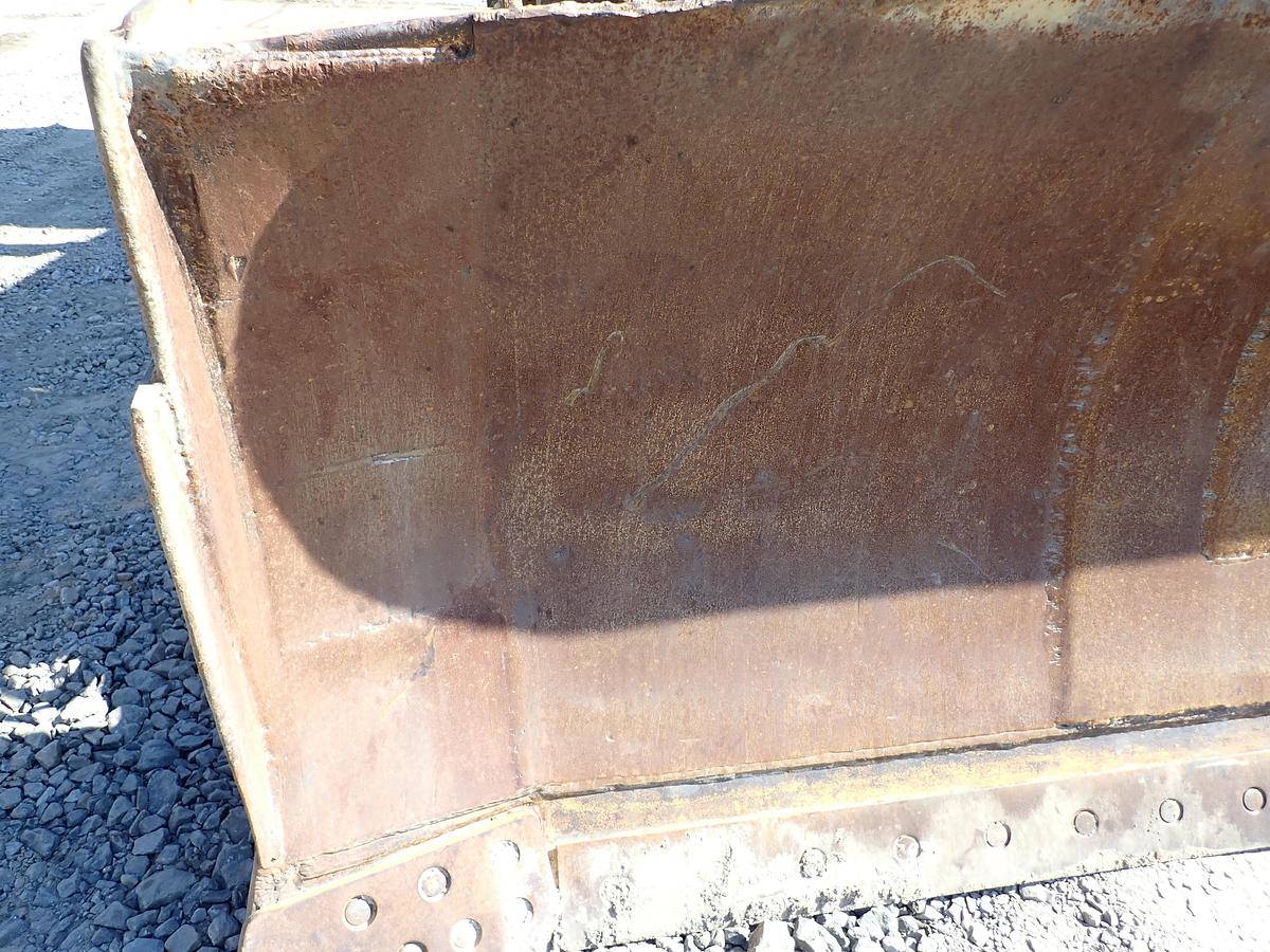 Used 1971 CAT D8H Crawler Dozer w/ RIPPER!