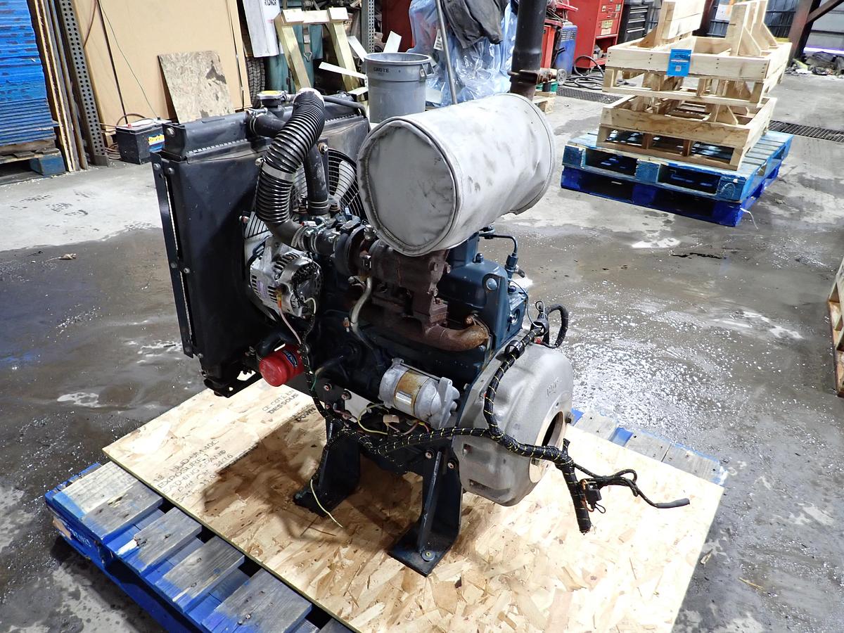 Used Kubota V1505-T Turbo Diesel Engine Power Unit 151 HOURS!
