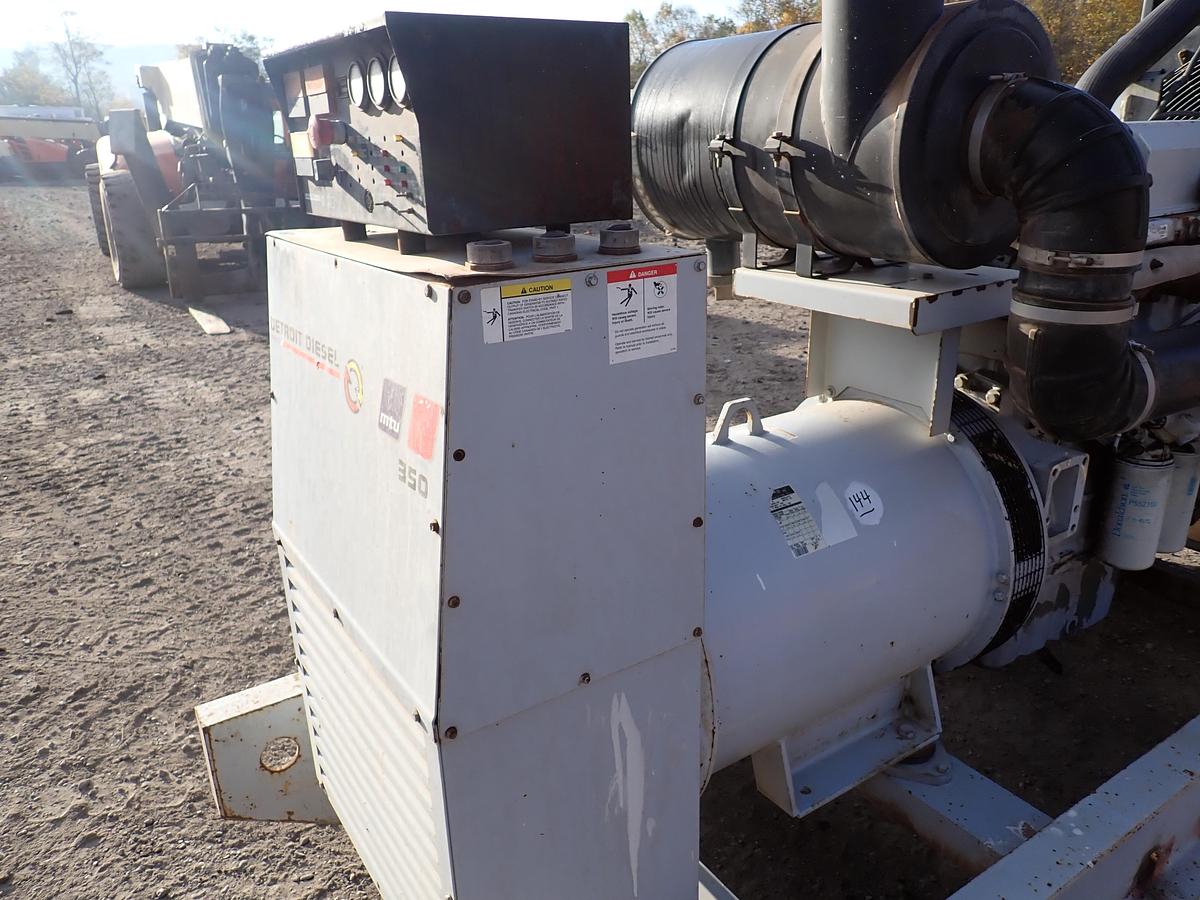 Used 2005 Detroit Diesel 325 KW Generator Set 12.7 Liter Series 60