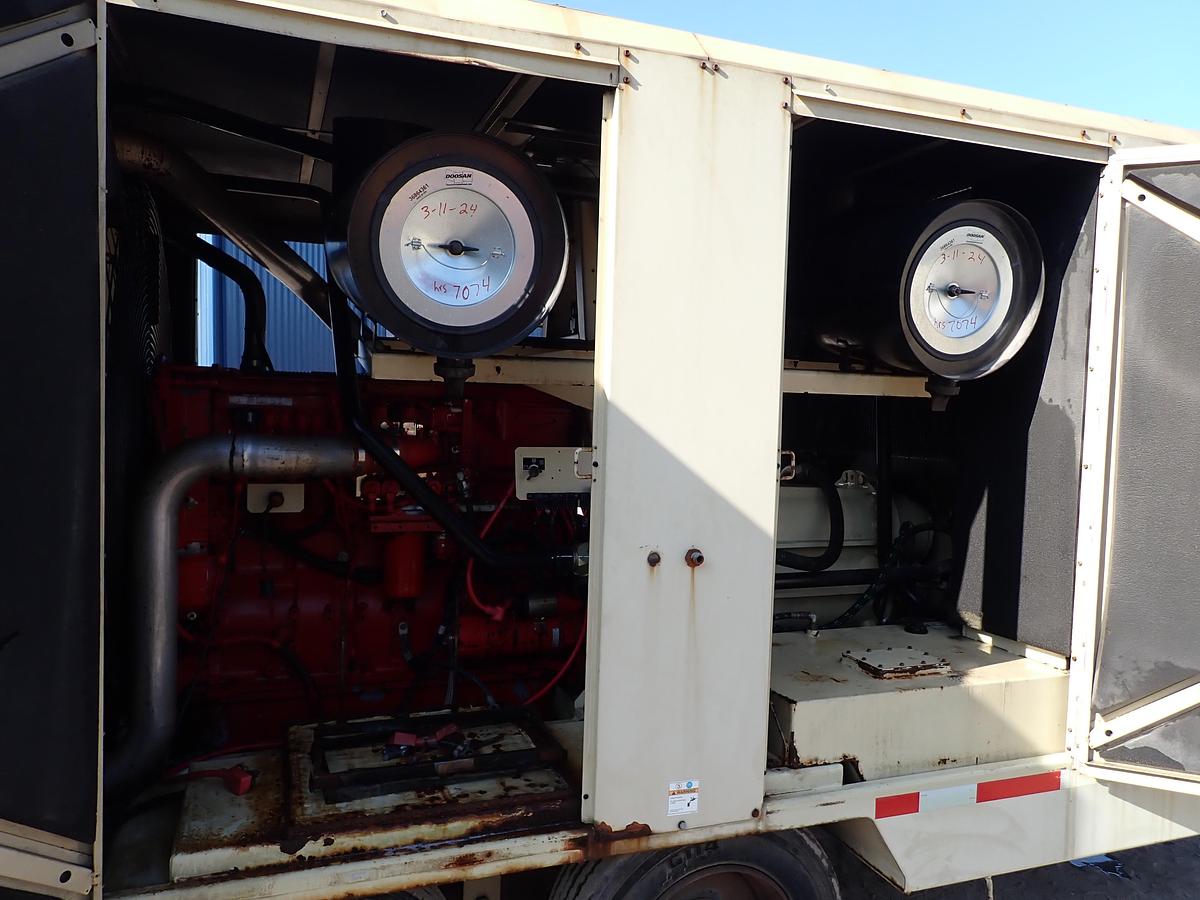 Used 2012 Doosan HP1600 1600 CFM Air Compressor TIER 3