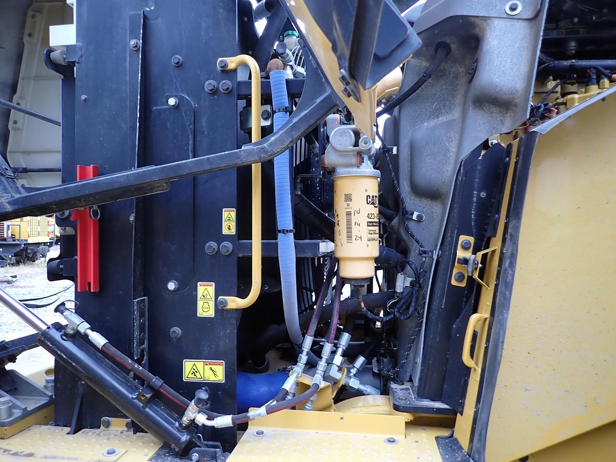 Used 2015 CAT 982M Wheel Loader