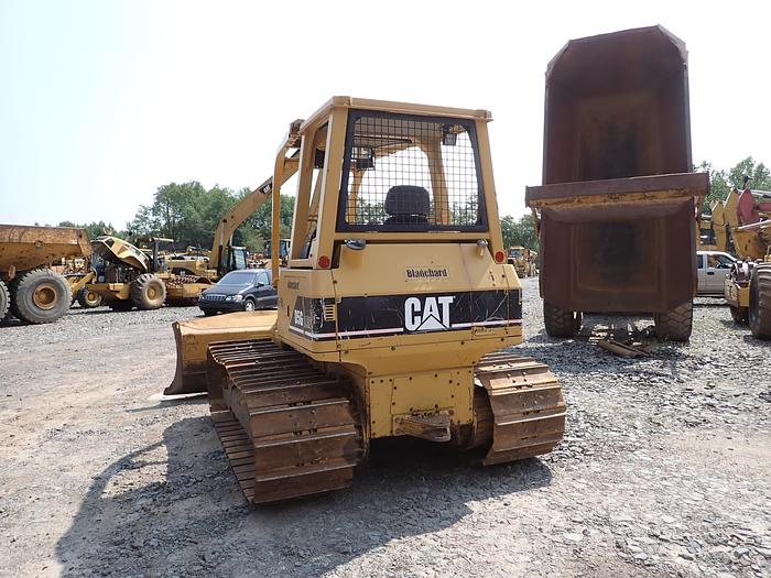 Used 2005 CAT D5G LGP
