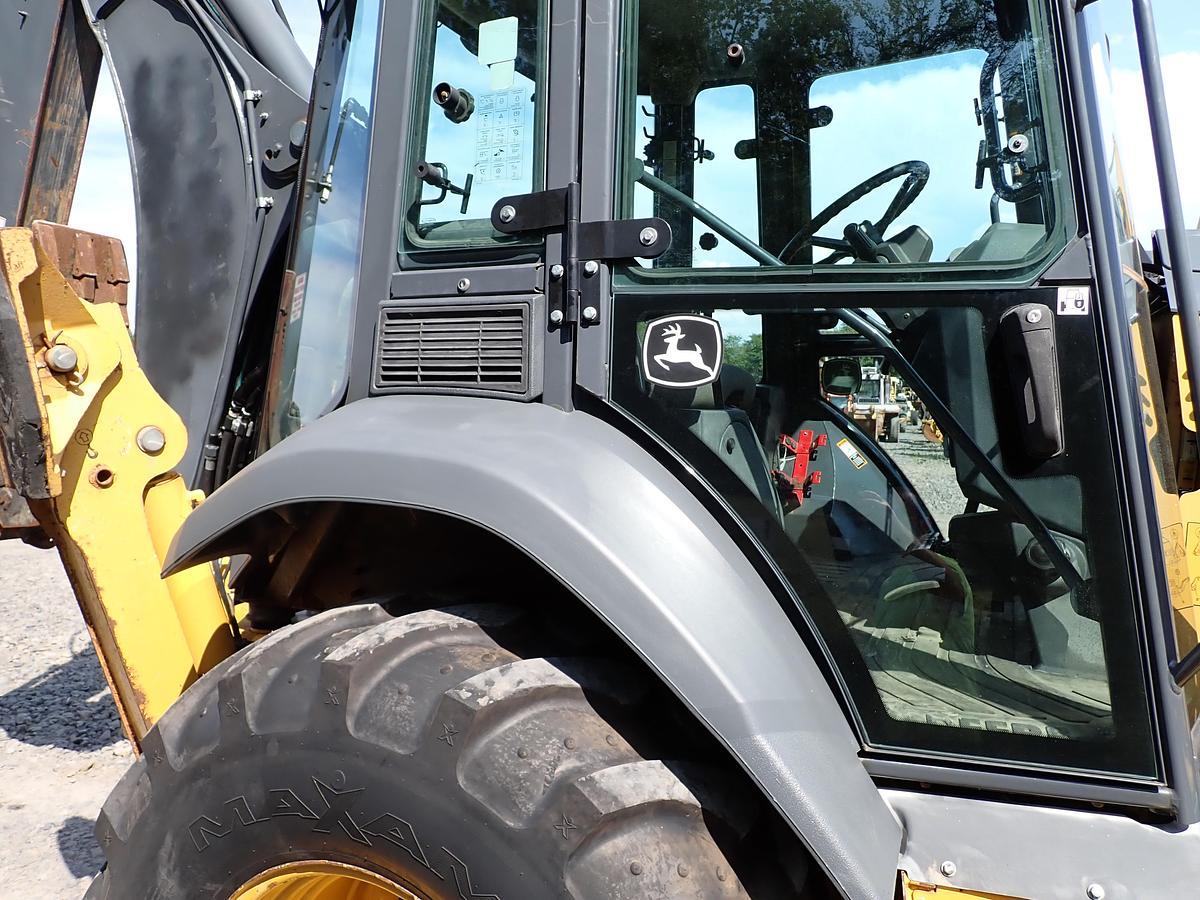 Used 2018 John Deere 410L Loader Backhoe LOADED! Q/C FORKS EXTENDAHOE