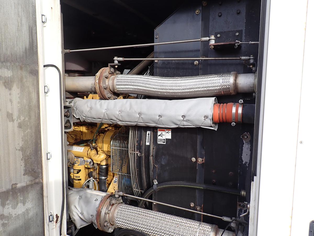 Used 2004 Sullair DE18 1550 CFM Oil Free Air Compressor CAT C16 5281 HRS