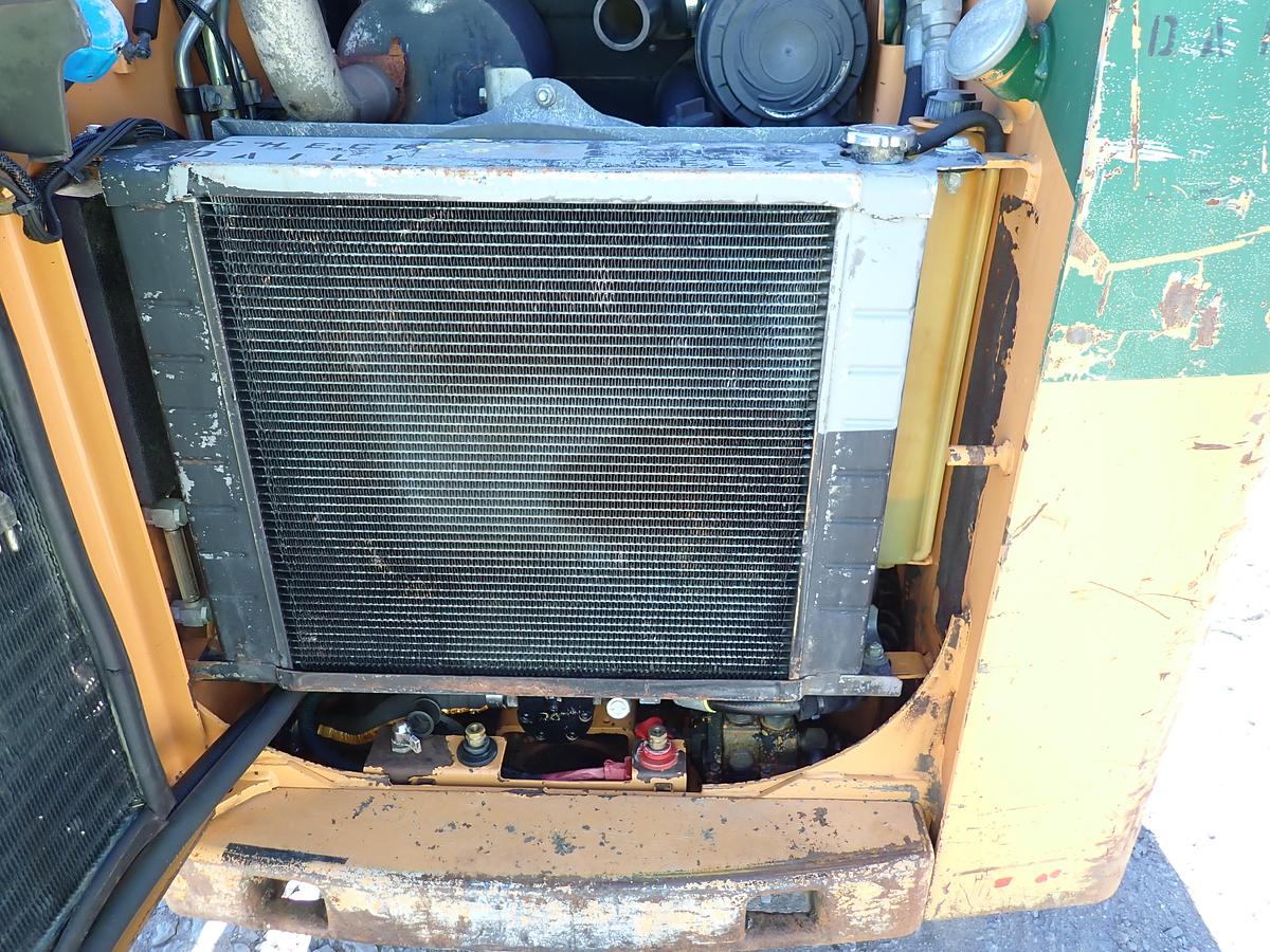 Used 2005 Case 60XT Skid Steer Loader