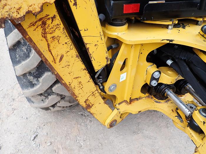 Used 2018 CAT 420F2 Loader Backhoe