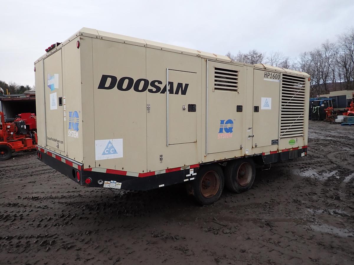 Used 2014 Doosan HP1600 Air Compressor