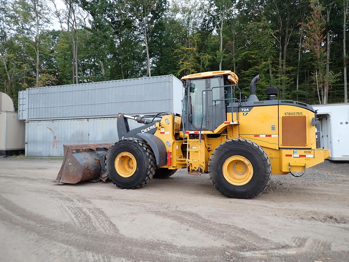 Used 2021 John Deere 724P Wheel Loader QUICK COUPLER