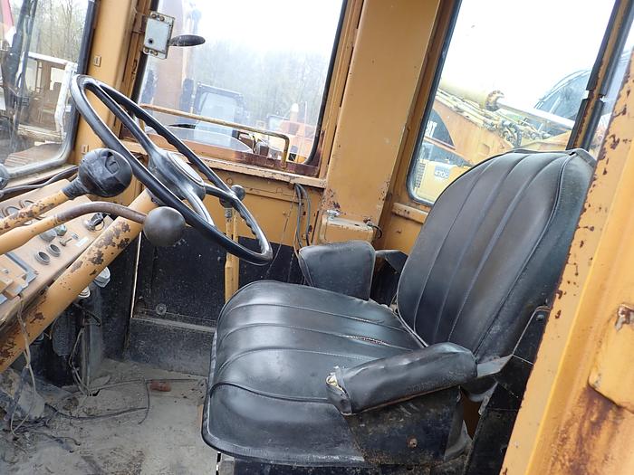 Used Dresser 530 Wheel Loader w/ FORKS & BUCKET