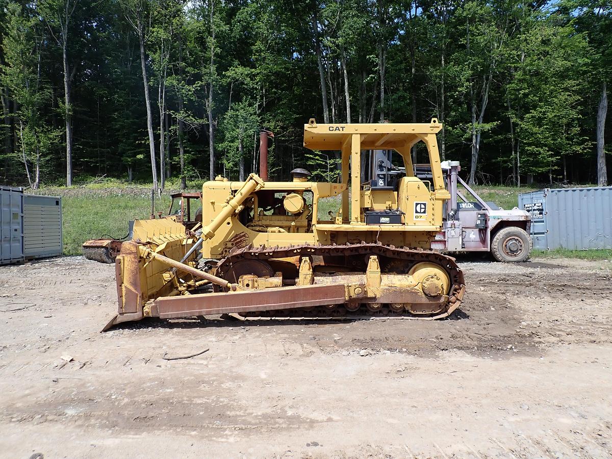 Used 1972 CAT D7F Crawler Dozer