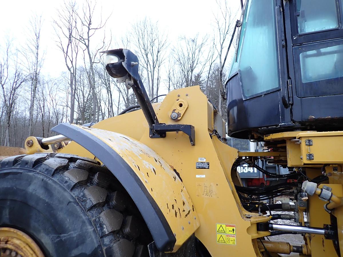 Used 2018 CAT 980M Wheel Loader