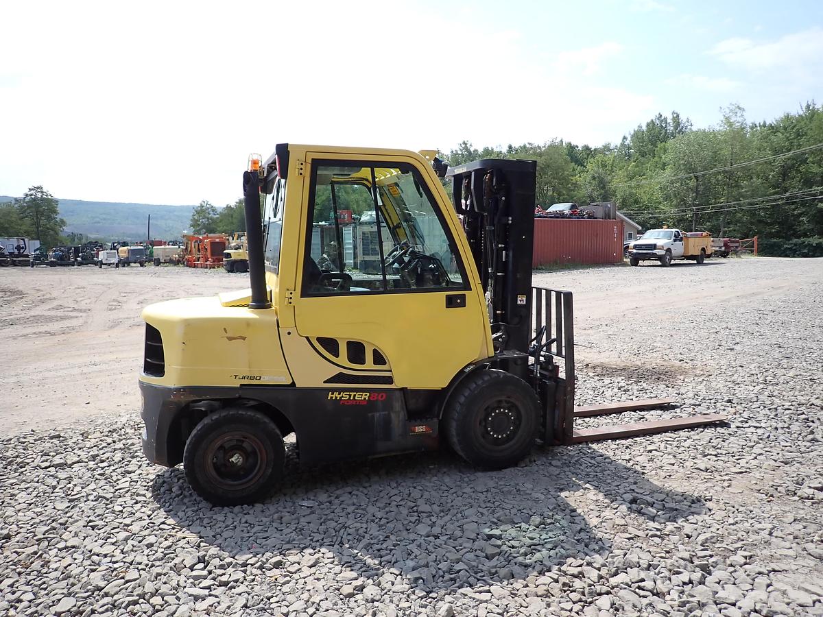 Used 2015 Hyster H80FT Diesel Forklift LOW HOURS! POSITIONERS!