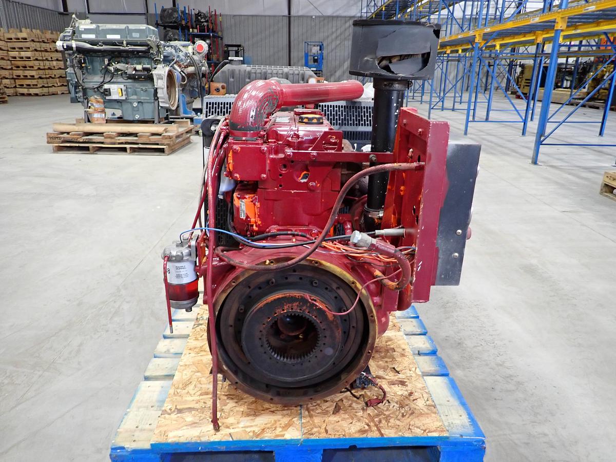 Used 2005 CAT 3054C Turbo Diesel Engine POWER UNIT 127 HP