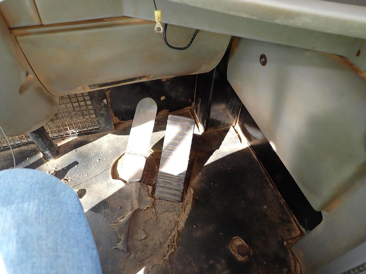 Used 2004 CAT 621G Motor Scraper