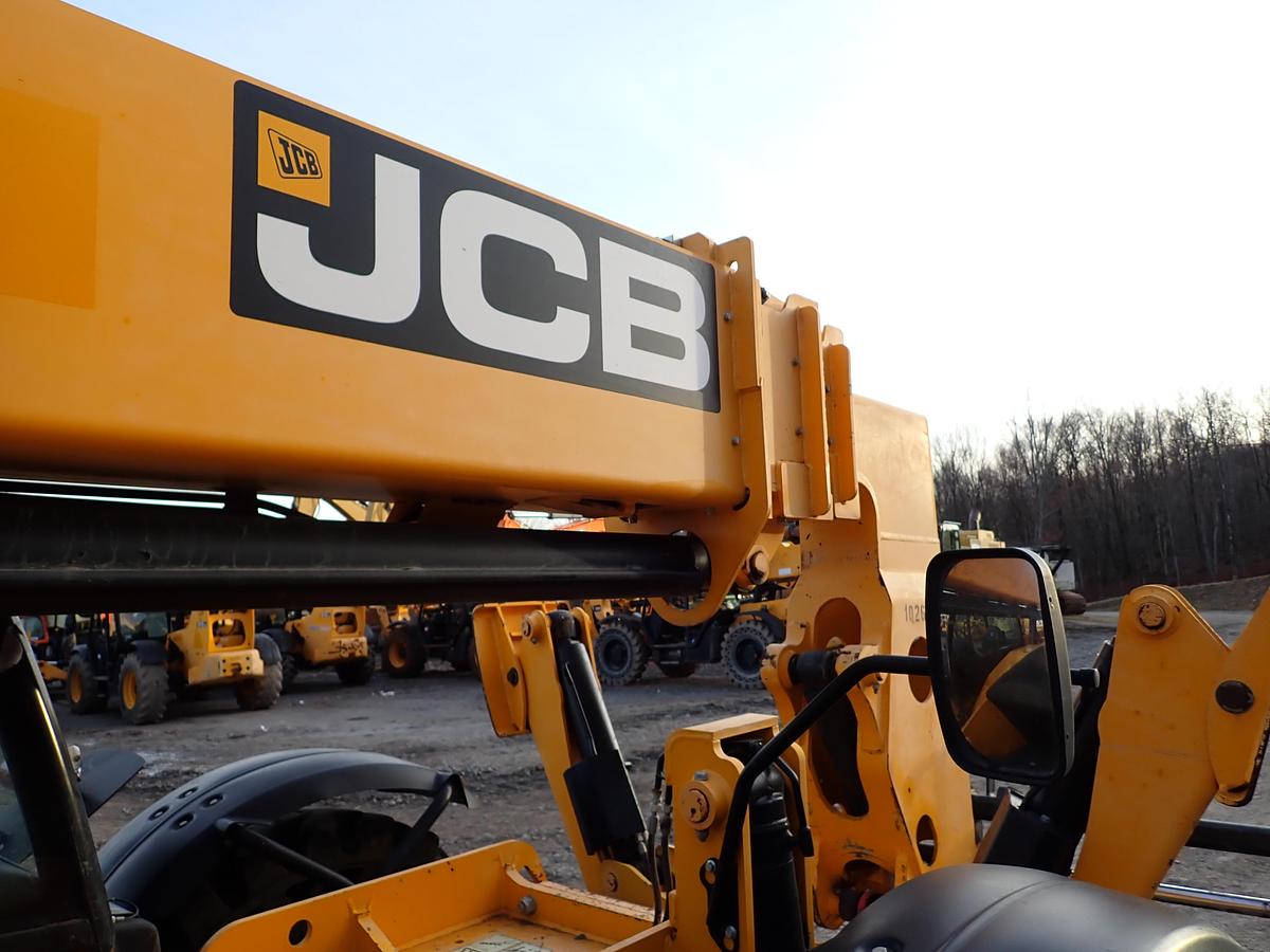 Used 2019 JCB 510-56 10K Telehandler 3200 HOURS