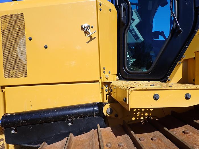 Used 2022 CAT D6 LGP Crawler Dozer