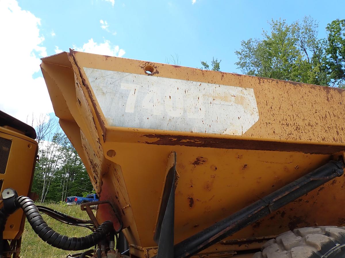 Used 2013 CAT 740B Articulated Haul Truck