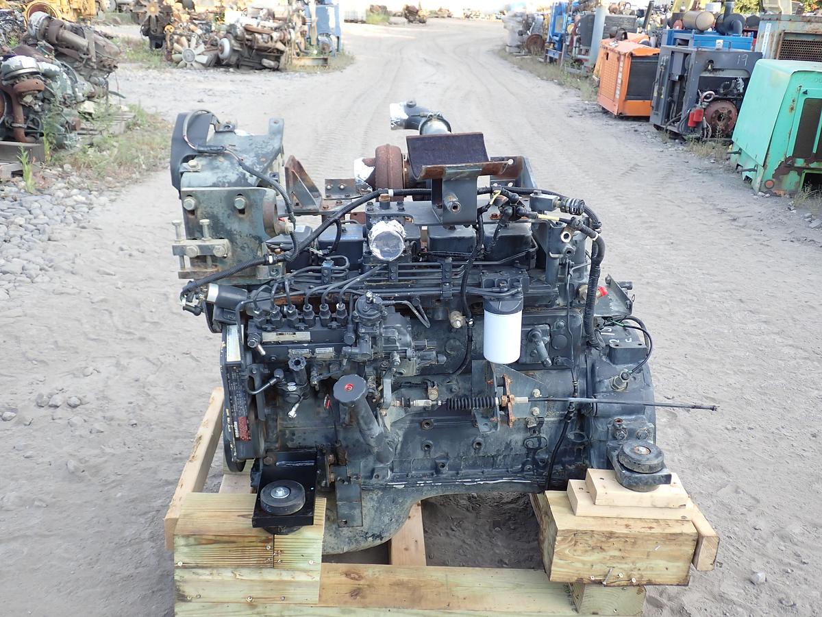 Used 2006 Komatsu SAA6D102E-2 Diesel Engine CPL 8265